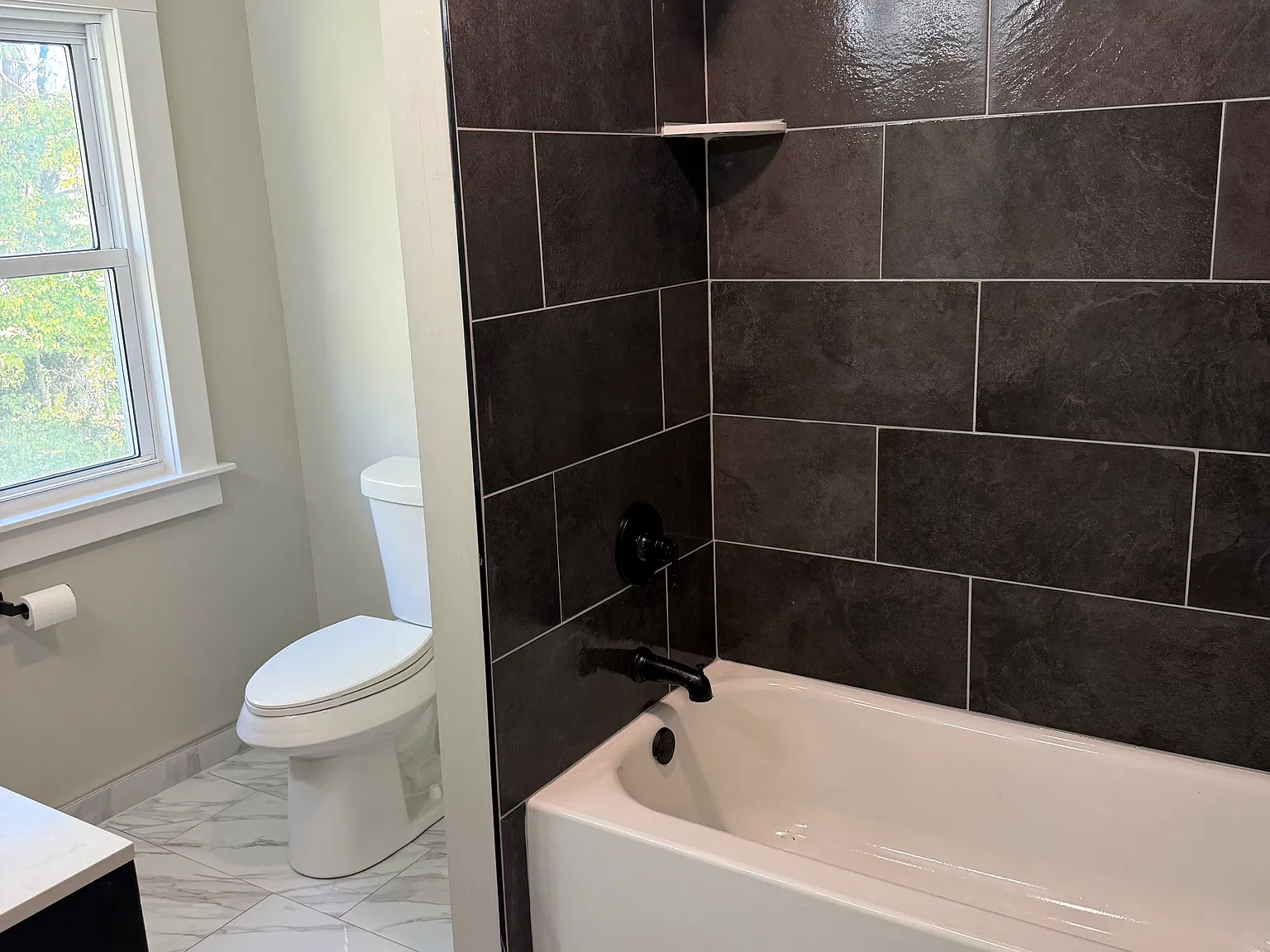 3 bed, 1.5 bath, 1180 sqft, $1,750 — Photo 3