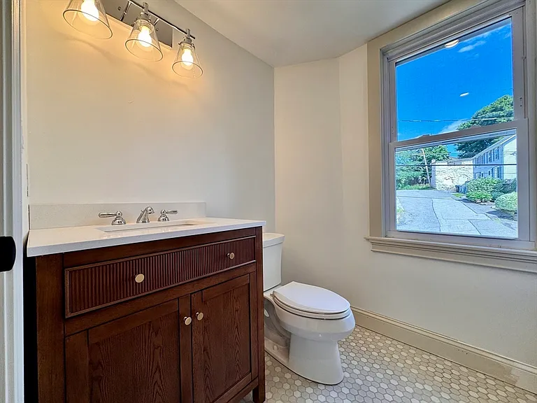 7 Hardy St #2 — Photo 19