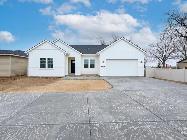 5174 W River Oaks Dr, Meridian, ID 83646
