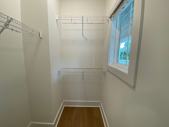 2nd image of 637 Maddox St