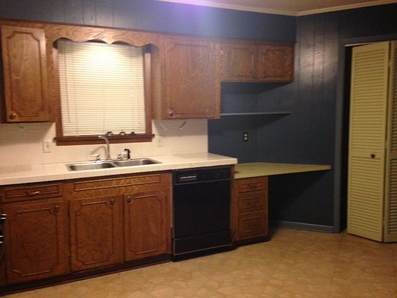 5th image of 2806 Breville St #3