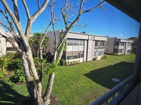 278 Flanders Park, Delray Beach, FL