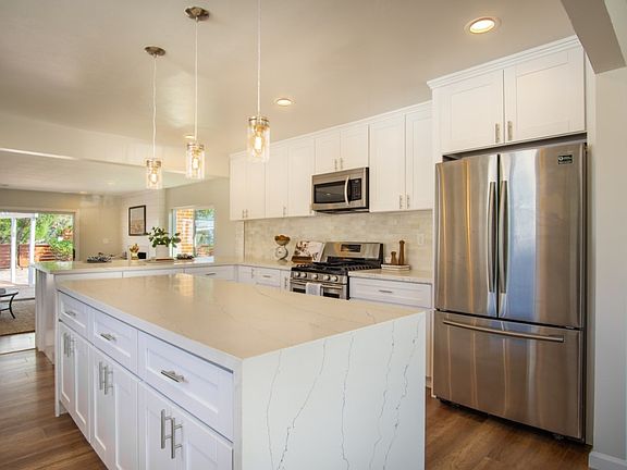 5th image of 6686 Delbarton St