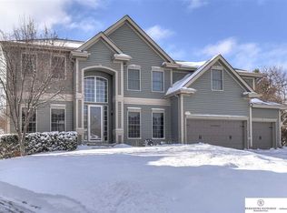 17815 Adams Cir, Omaha, NE 68135