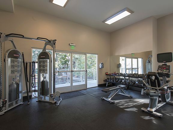 4th image of 700 Lincoln Village Cir #110-0309