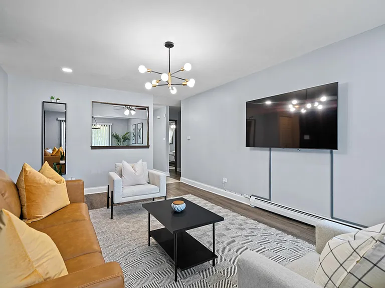 5745 Circle Dr #1W — Photo 5
