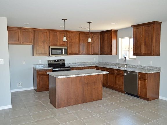 5th image of 27340 Ligurta Ln