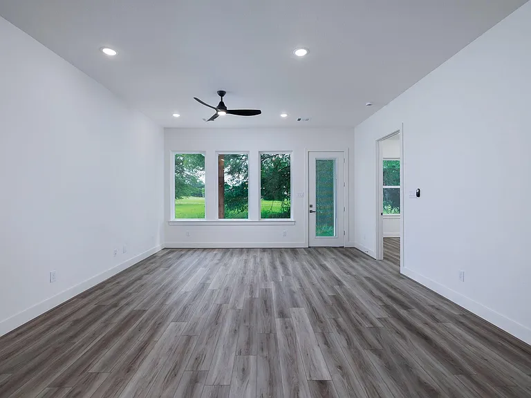 68 Fairway Dr — Photo 12