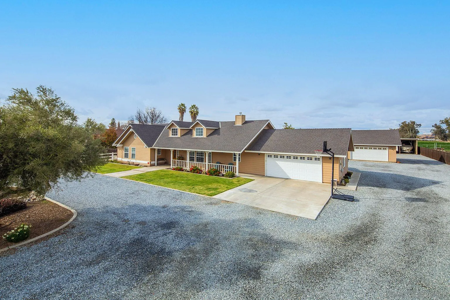 9552 Fairview Pl photo 1