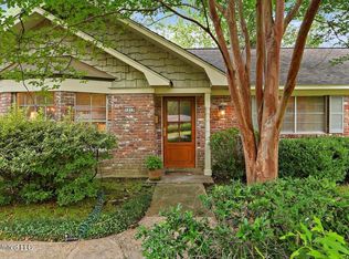 1015 Briarfield Rd, Jackson, MS 39211