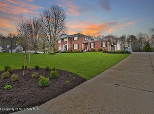 145 Jermyn Dr, Waverly Township, PA