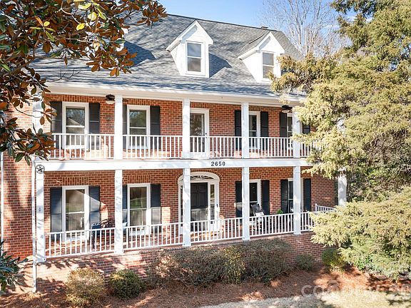 2nd image of 2650 Alanby Ln
