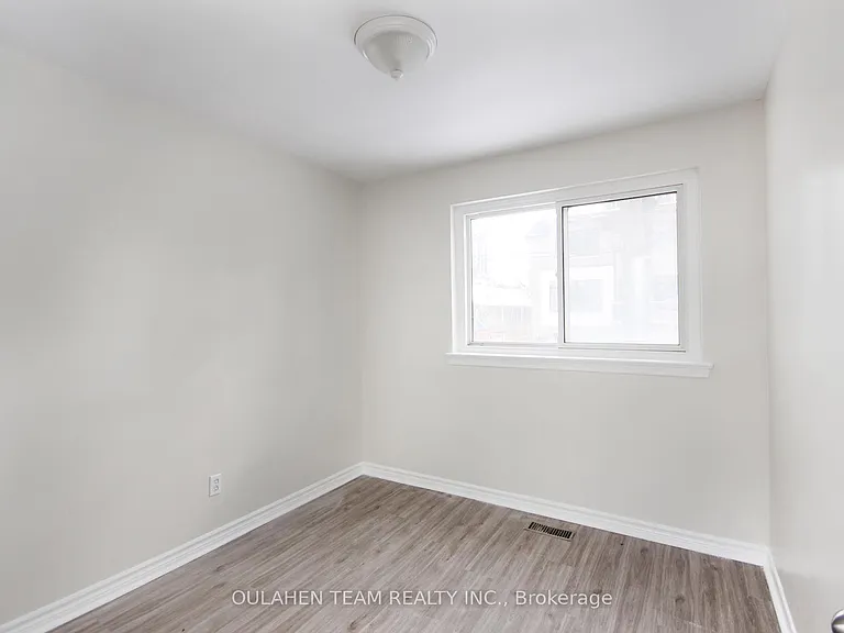 53 Glendora Ave — Photo 17