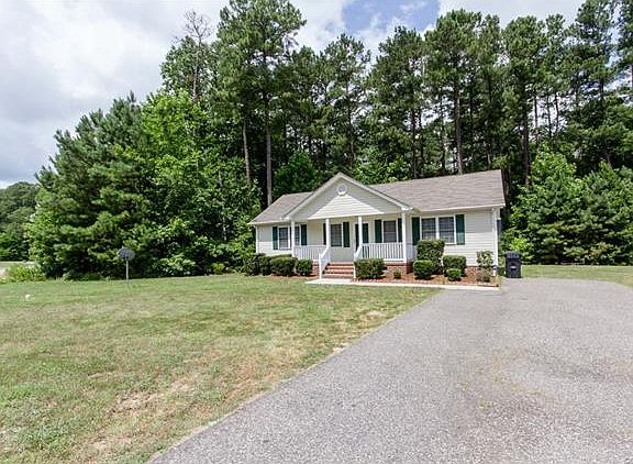 3rd image of 25020 Gilmar Ct