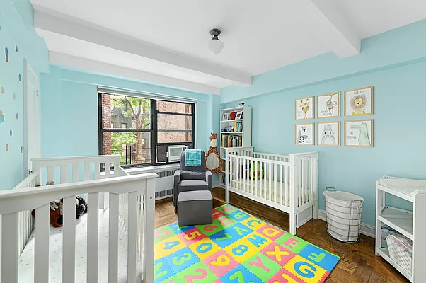 Sold by Compass | media 9
