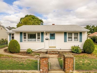 959 Pontiac St, New Bedford, MA, 02745