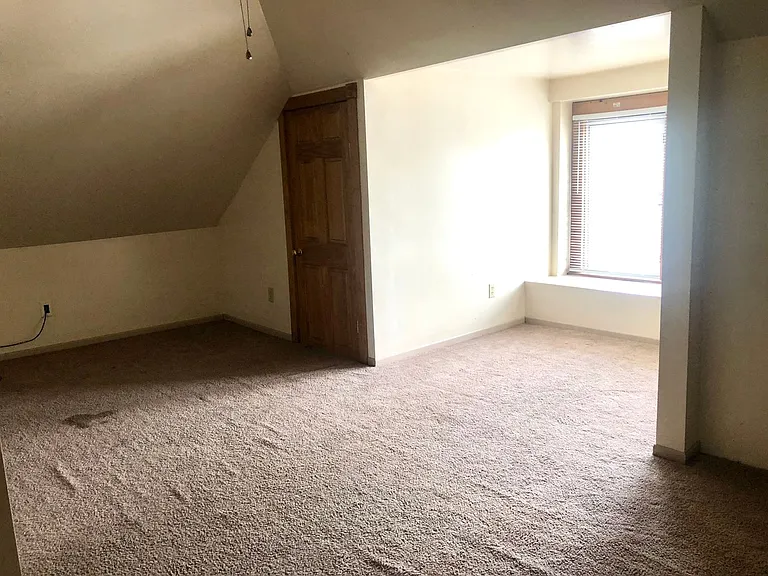 77 E Patterson Ave — Photo 15
