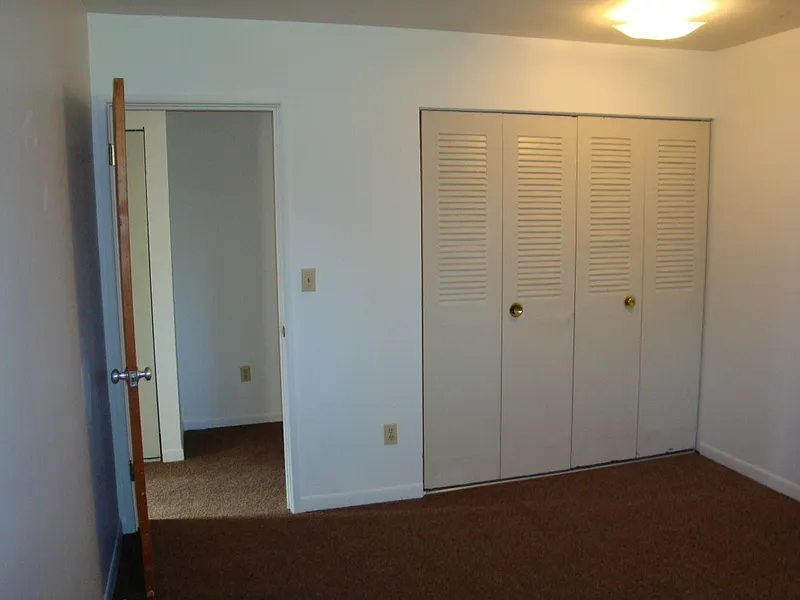 4224 Dallas Ave — Photo 3