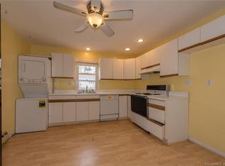 818 Hope St, Stamford, CT 06907