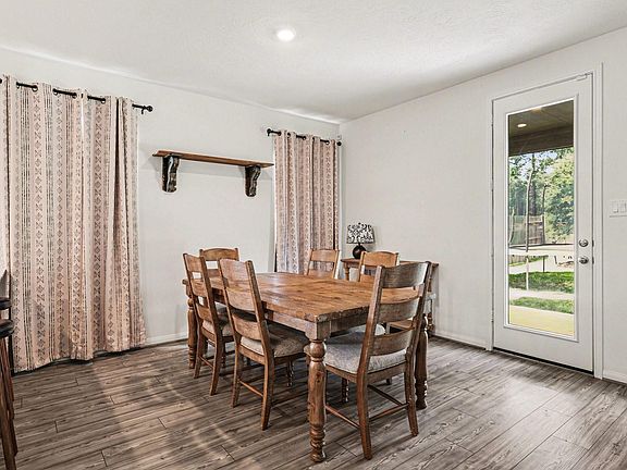 5th image of 10347 Laurel Crest Trl
