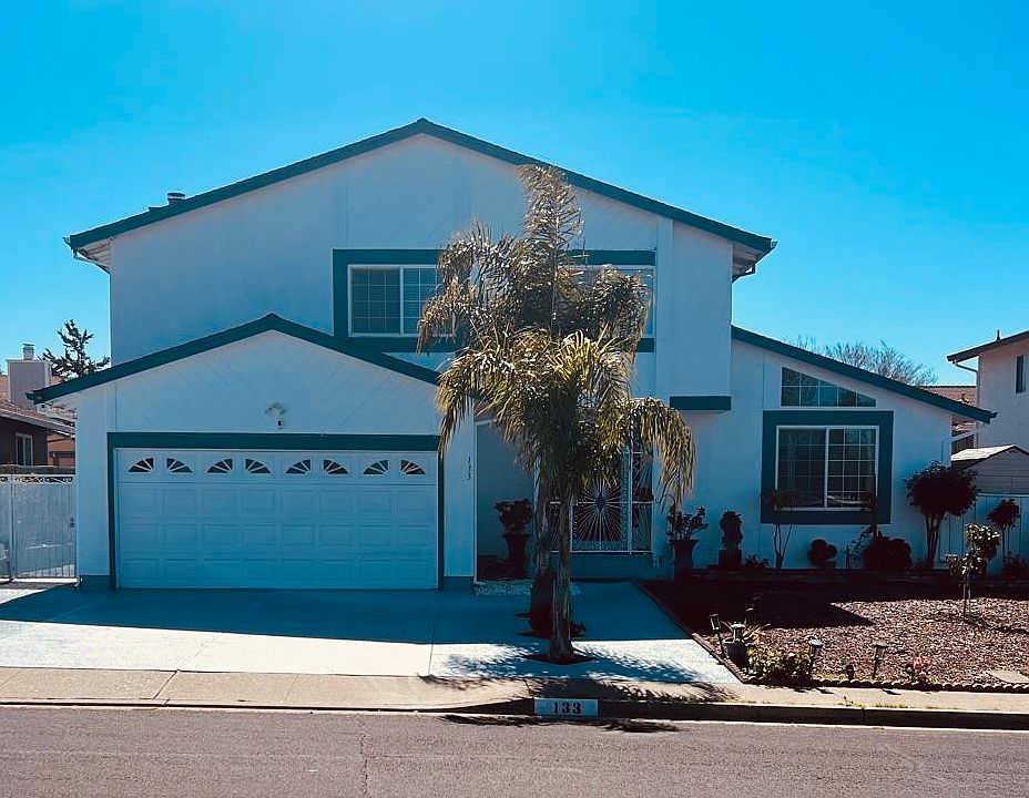 1st image of 133 Goldenrod Dr