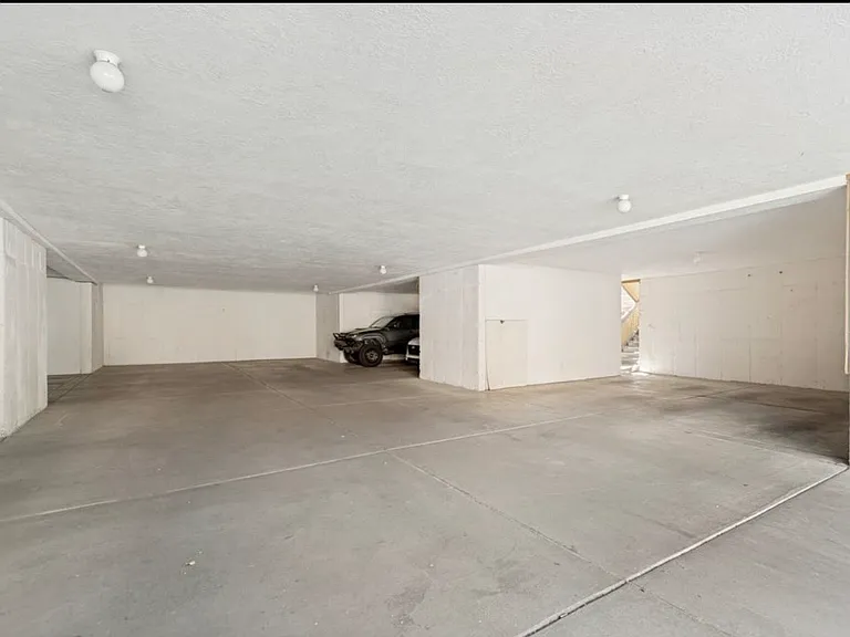 9143 S Jefferson Pl — Photo 25
