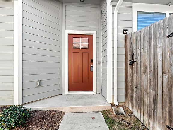 5th image of 14409 Frankel Loop Unit 33A