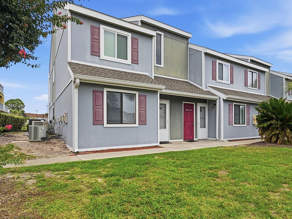 1st image of 1850 Colony Dr. #2S