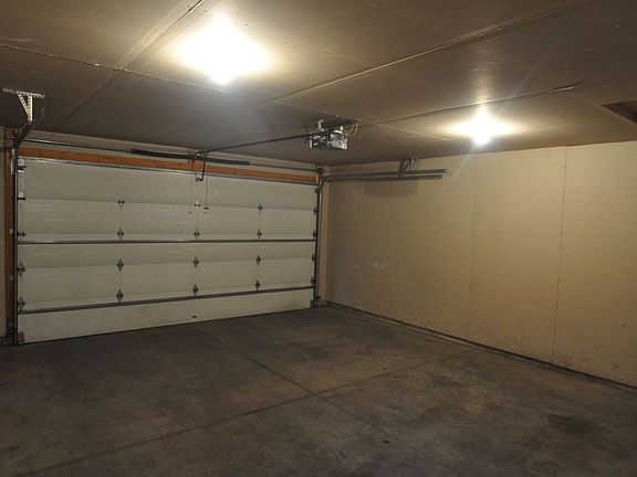 2nd image of 1104 37th Ave S