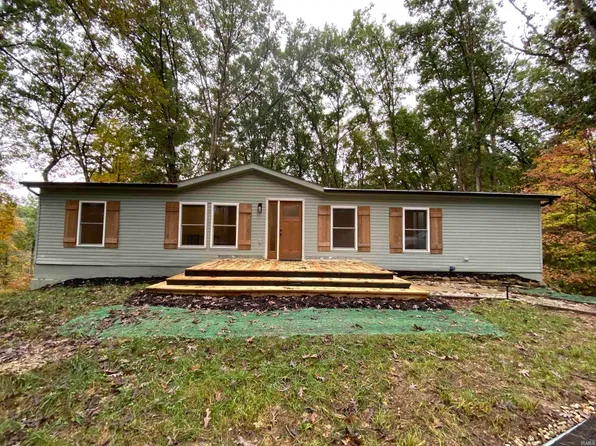 10840 E Main St, Owensburg, IN 47453
