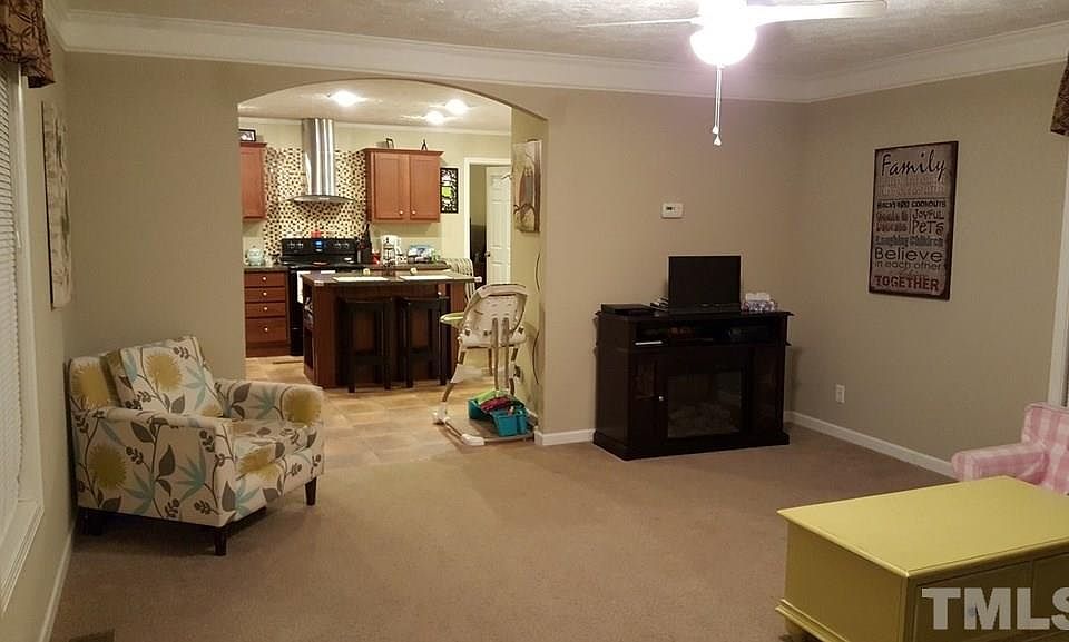 2nd image of 5512 Hester Dr