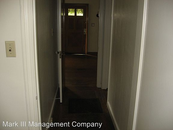 4th image of 1725 H St Unit 5