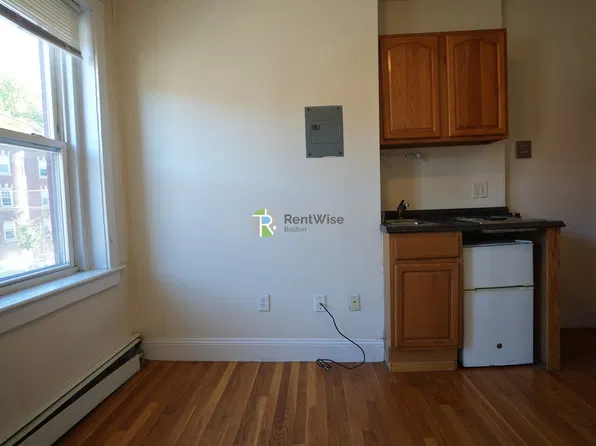 51 S Huntington Ave, Boston, MA
