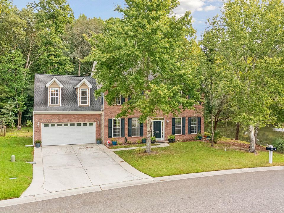 1st image of 9250 N Moreto Cir