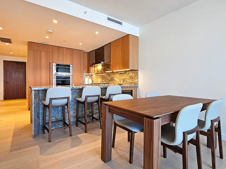 1100 Ala Moana Blvd #3107 — Photo 4