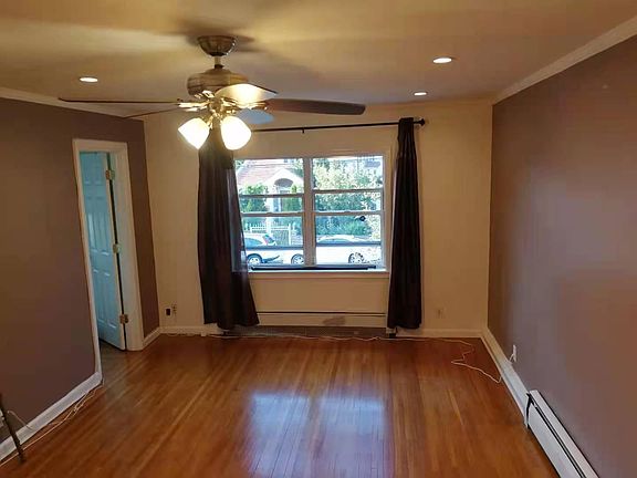 5th image of 15030 21st Ave Floor 2