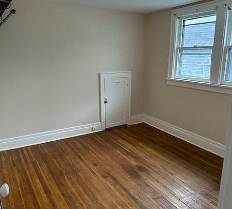5th image of 488 Lisbon Ave