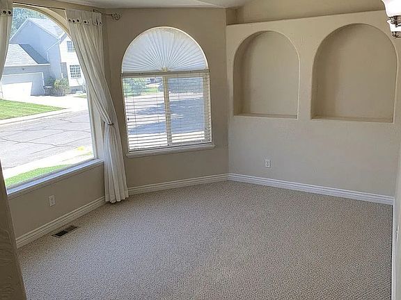 4th image of 1728 S 50 E