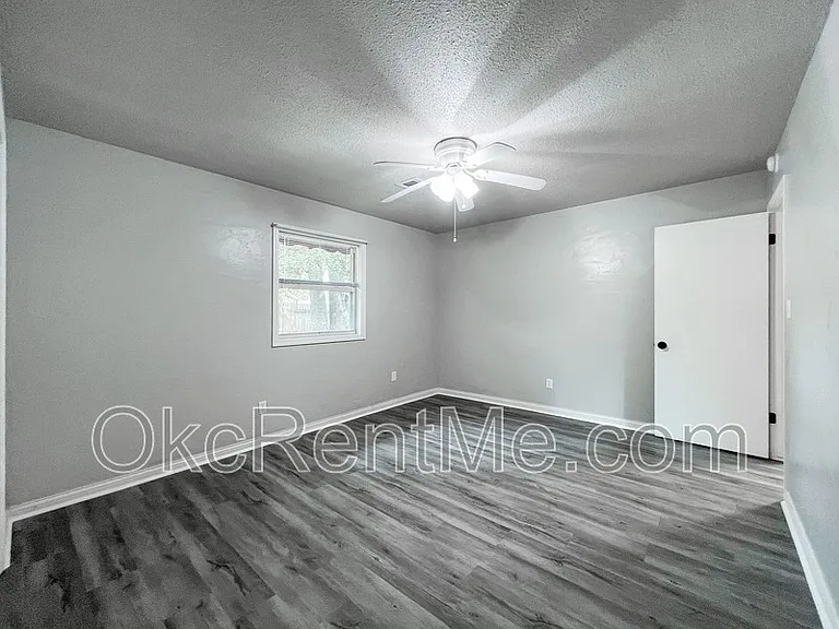 2700 N Wheeler Ave — Photo 14