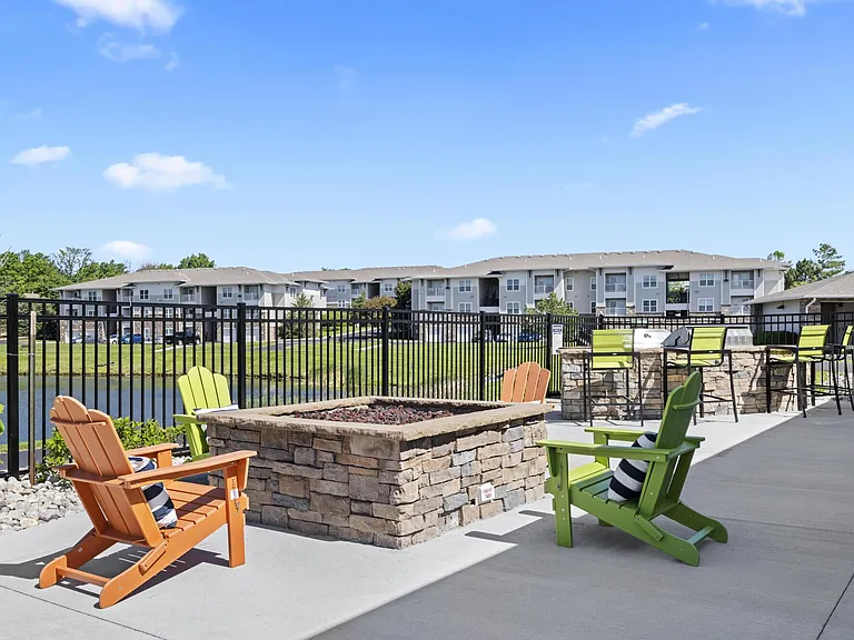 The Fairways Apartment Homes — Photo 37