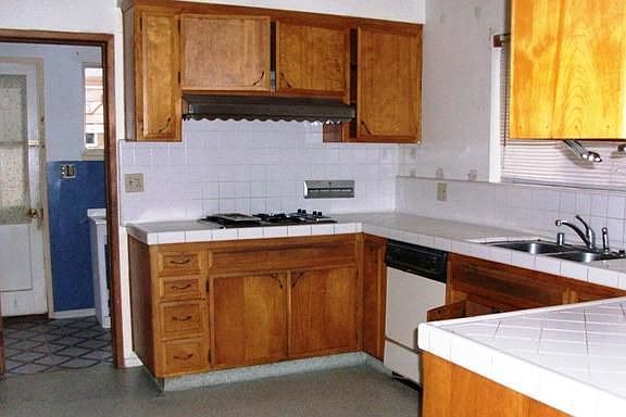 5th image of 3100 38th Ave