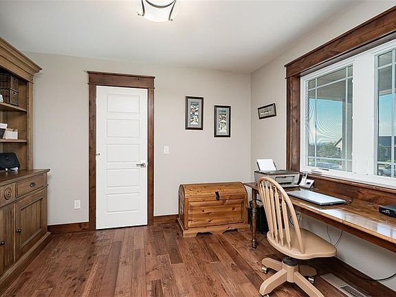 4th image of 6239 Western Bluffs Blvd
