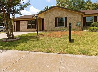 6617 Wakefield Rd, North Richland Hills, TX 76182