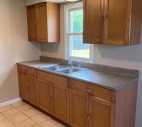 3rd image of 8778 Munson Rd