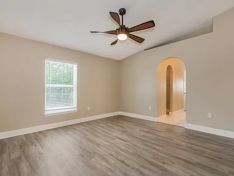 807 Rocky Mountain Ct — Photo 10