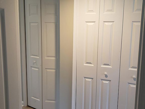 5th image of 7214 Donnell Pl APT B-8
