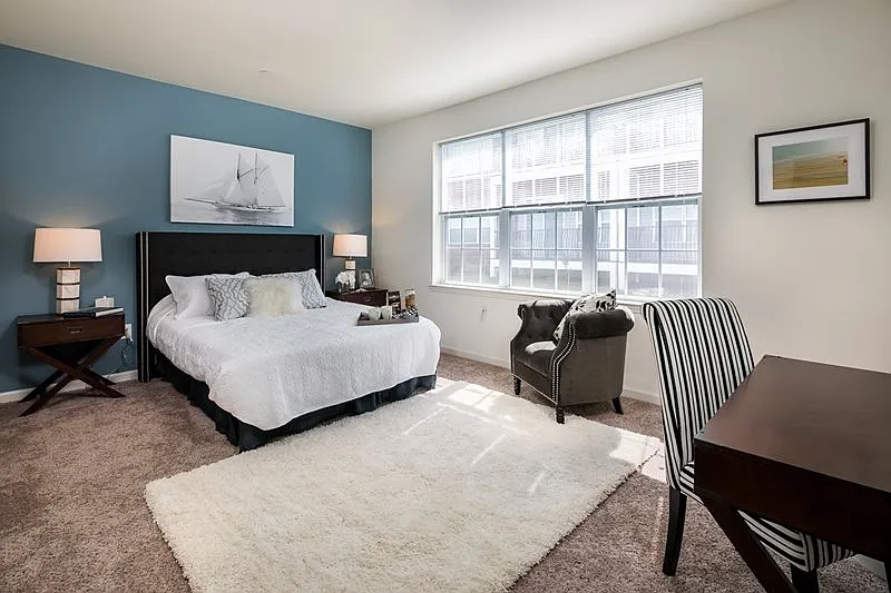 Summerfields Lofts — Photo 4