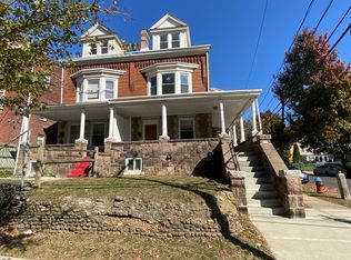 1052 Stuyvesant Ave, Trenton, NJ 08618