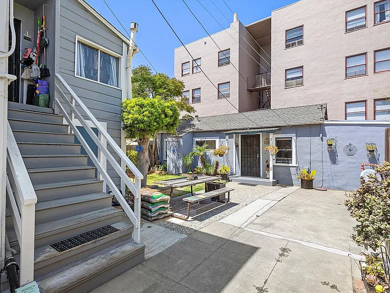 531 Taylor Ave — Photo 24