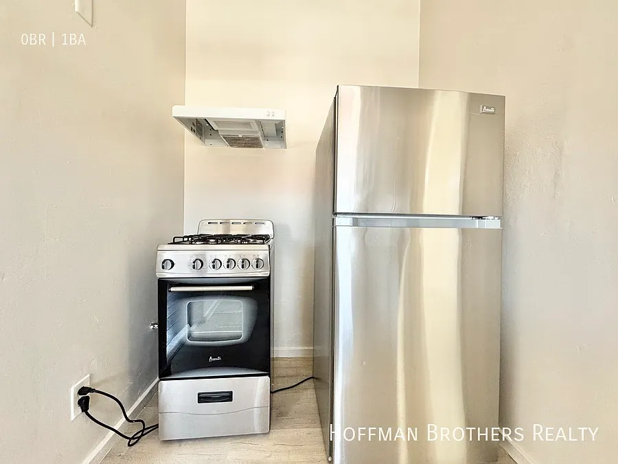 Studio, $1,195 — Photo 4